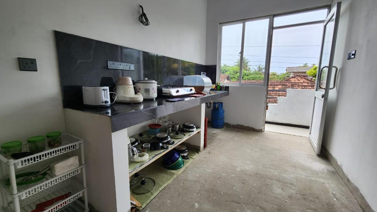 E Seven House Bed & Breakfast Dikwella Luaran gambar